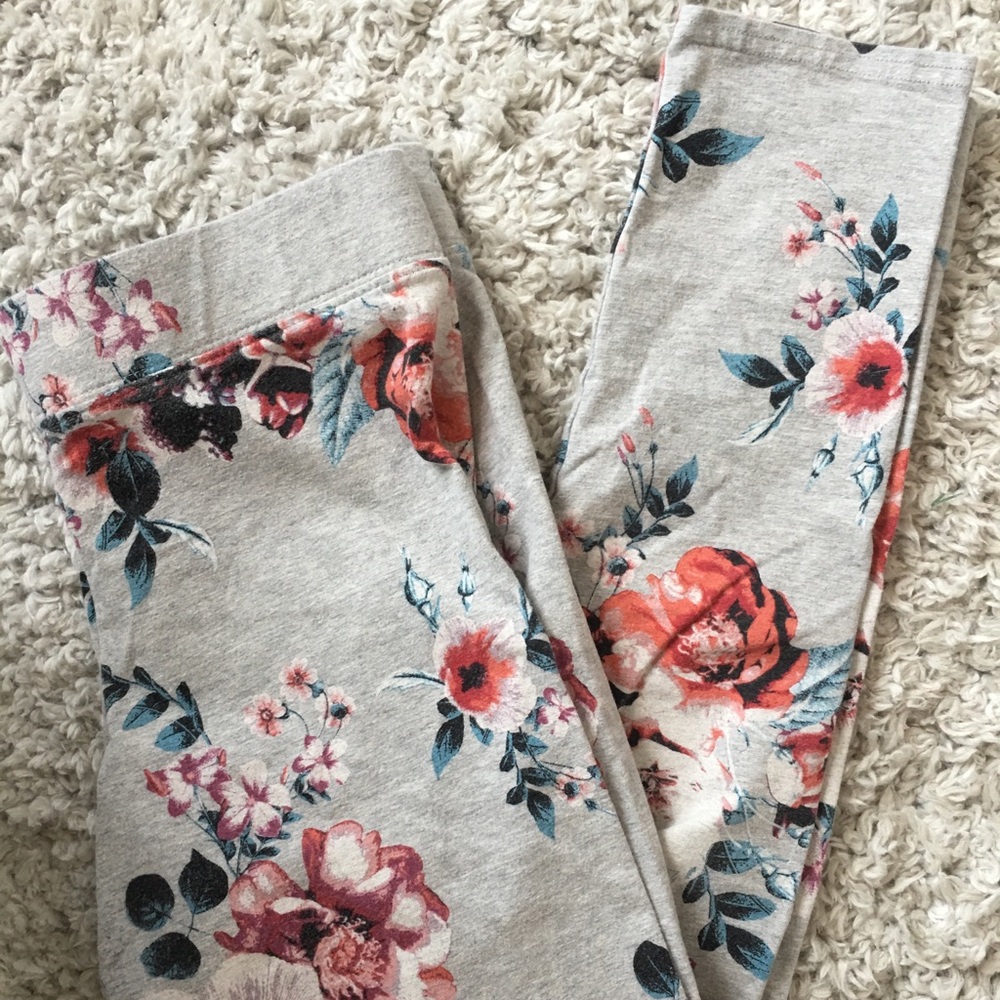 American Eagle Rose Floral legging